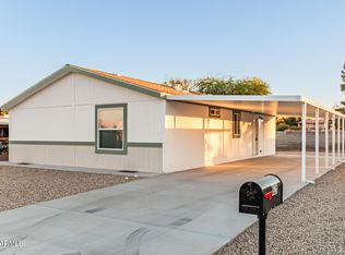 825 W Calle Del Norte, Chandler, AZ 85225