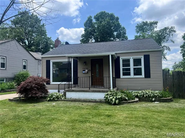 9438 Minerva Ave, Saint Louis, MO 63114