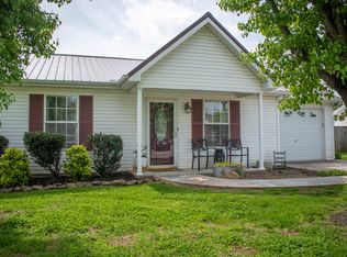 7516 Gary White Rd, Corryton, TN 37721