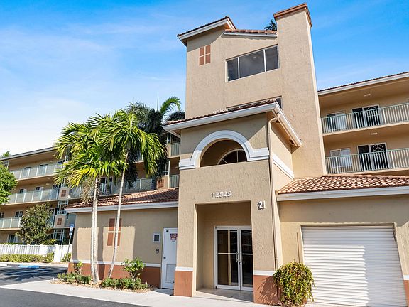 2nd image of 12529 Imperial Isle Dr APT 201