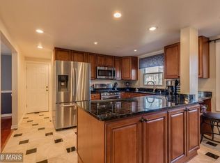 2285 Dosinia Ct, Reston, VA 20191