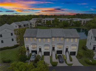 1735 42nd Sq APT 101, Vero Beach, FL 32960