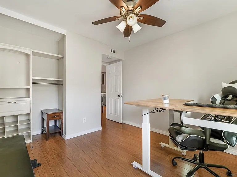 6747 Friars Rd #113 — Photo 32