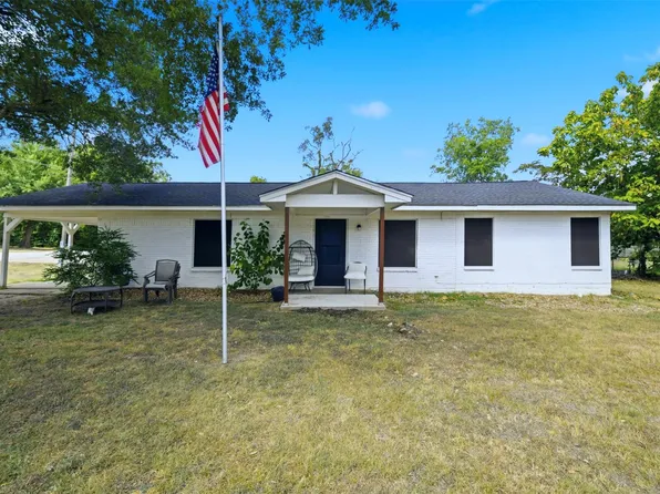 700 N Owensville St, Franklin, TX 77856