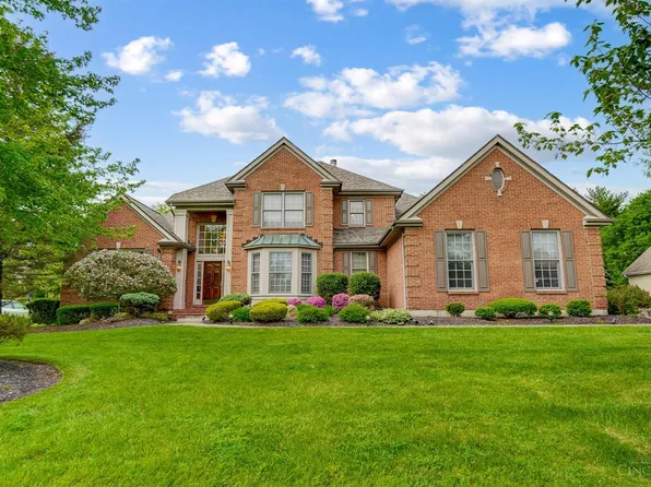 8089 Startinggate Ln, Cincinnati, OH 45249
