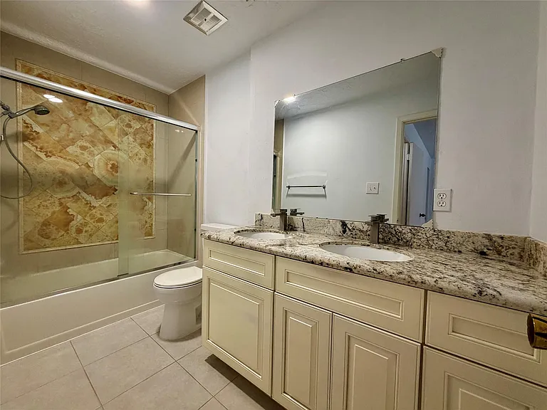 7214 Crownwest St #7214 — Photo 10