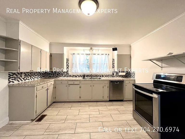 319 Doster Ave — Photo 3