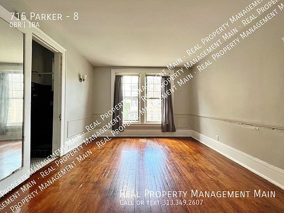 2nd image of 715 Parker St APT 8
