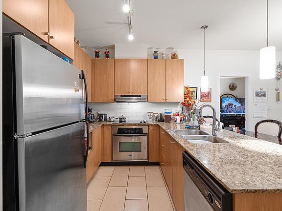 5th image of 15322 101st Ave #111