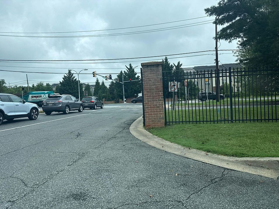 2nd image of 3005 S Leisure World Blvd