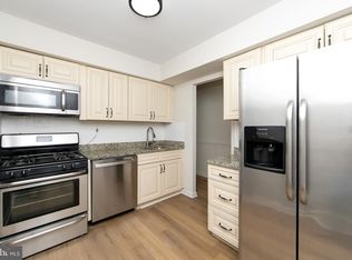 222 Echelon Rd, Voorhees, NJ 08043