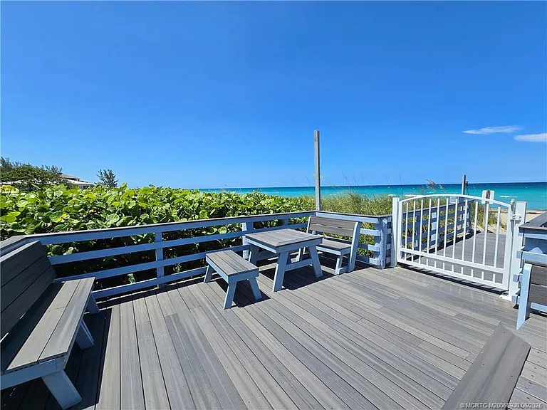 2375 NE Ocean Blvd #104 — Photo 4