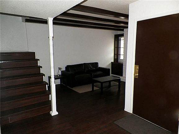 3rd image of 6201 Escondido Dr APT 6C