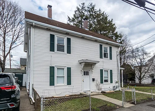 10 Foundry Ave #10 Photo 1