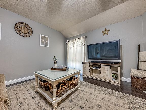 2nd image of 118 Enchanted Forest Dr