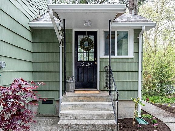 4313 Kelly Road - Bremerton   (Near Oyster Bay/Crown Hill Elementary).