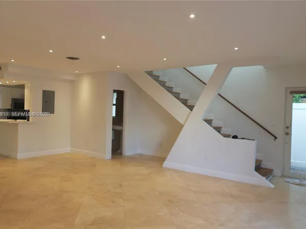 7312 Gary Ave #7312, Miami Beach, FL 33141