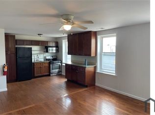 2154 Ridge Ave #3, Philadelphia, PA 19121