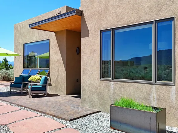 30 Piedra Vista, El Prado, NM 87529-0000