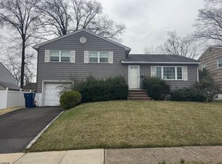 22 Exeter Rd, Clark, NJ 07066