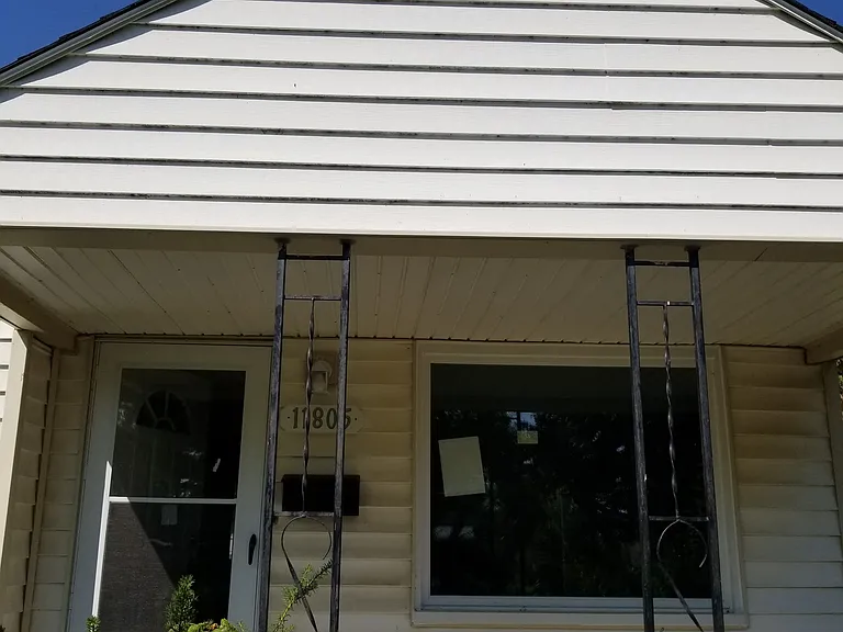 11805 Timken Ave — Photo 1