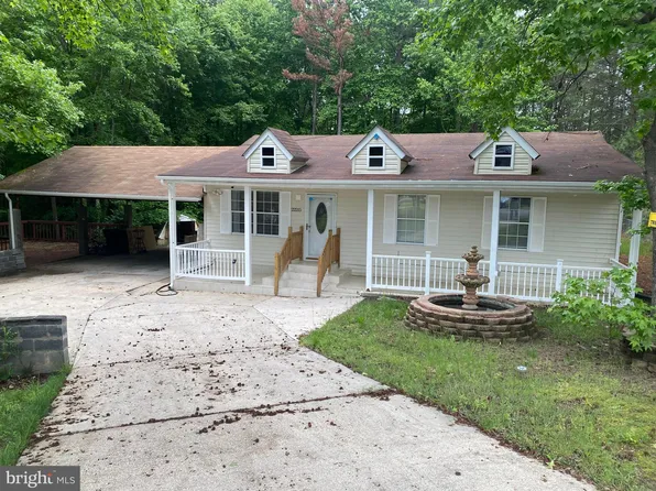 22215 Knight Ct, Lexington Park, MD 20653