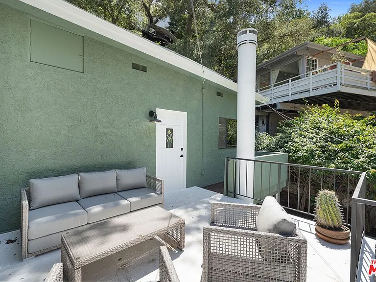 8506 Oak Ct — Photo 20