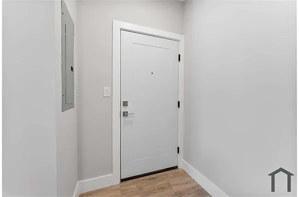 Building Photo - 1627 Benning Rd NE #103