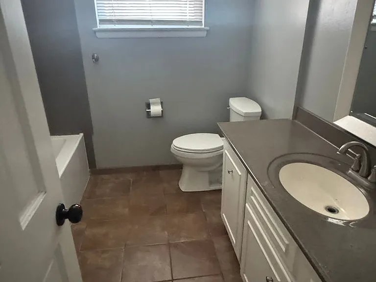 5610 Baylor Dr — Photo 8