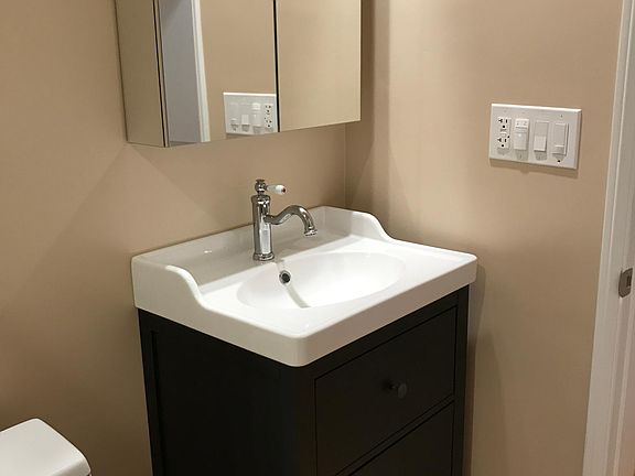 4th image of 4956 S Centinela Ave APT 13