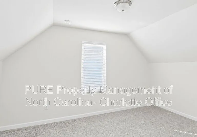 6008 Vista Woods Ln — Photo 7