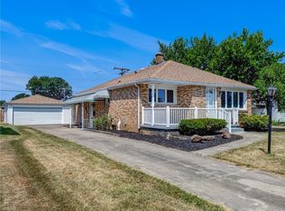 79 Nandale Dr, Cheektowaga, NY 14227