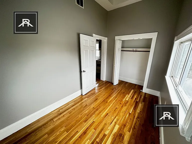 35 Adamson St #3 — Photo 12