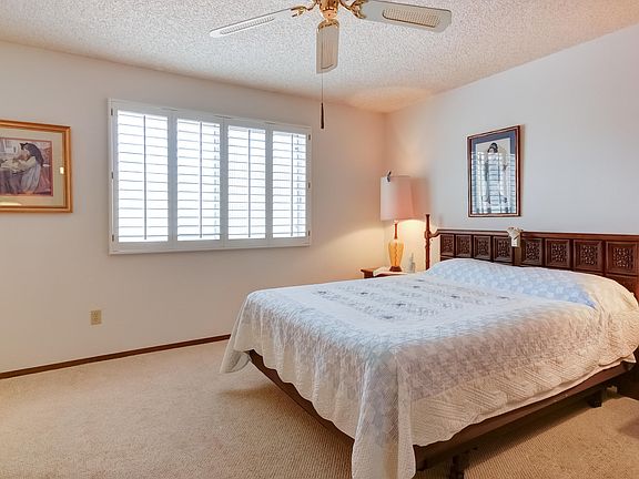 5th image of 6115 E Winchcomb Dr