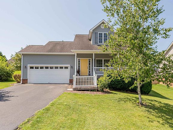 3rd image of 235 Meadow Dr