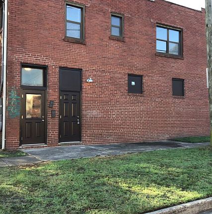 3rd image of 3200 Argonne Ave Unit B