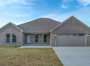 53 Palamino Dr, Vilonia, AR 72173