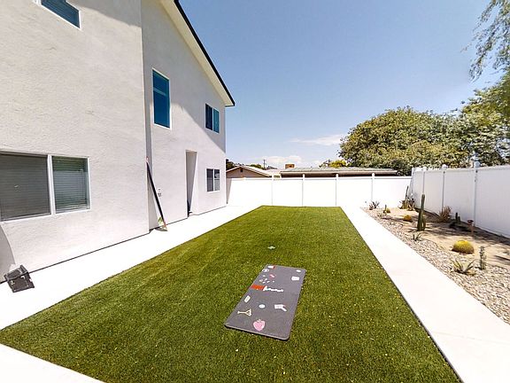 5th image of 5335 W Falls View Dr