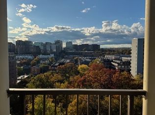 1600 N Oak St, Arlington, VA 22209