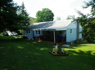 170 Mountain Dr, Northern Cambria, PA 15762