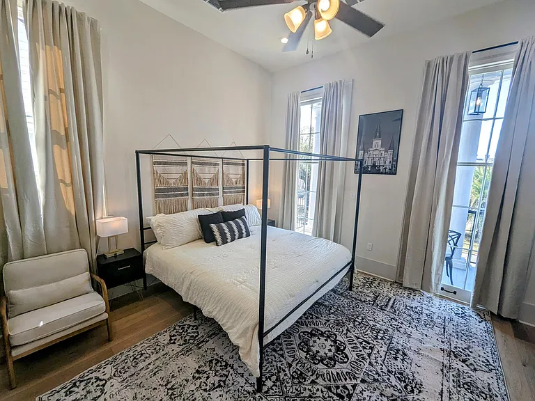 939 Elysian Fields Ave #4 — Photo 7