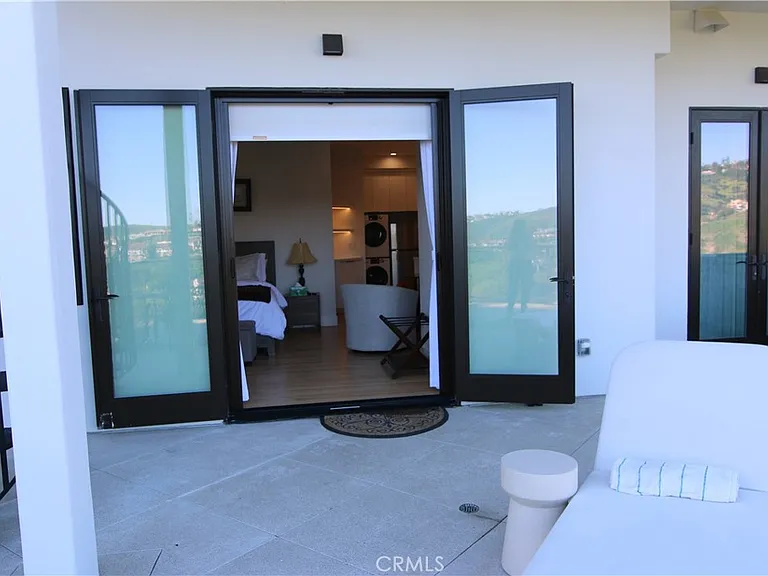 1515 Tahiti Ave #B — Photo 22