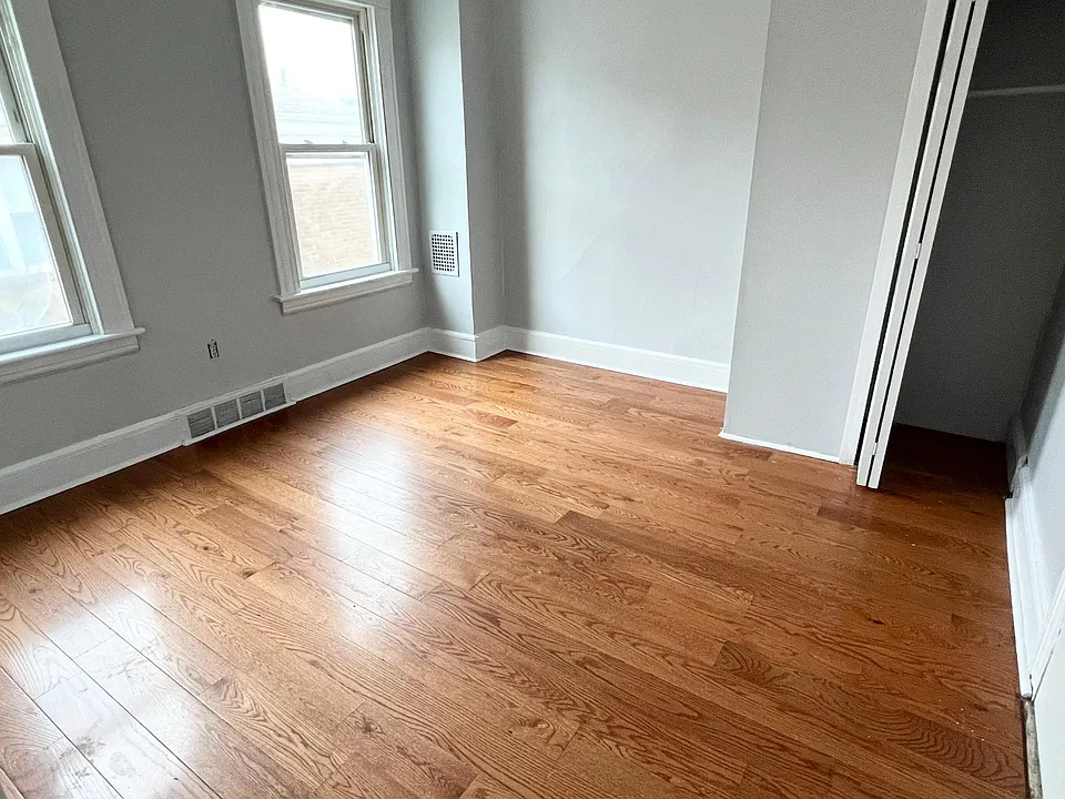 355 Charles St #2