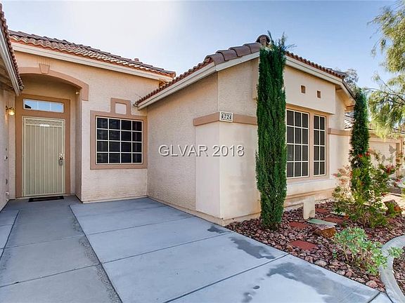 3rd image of 4724 Petersburg Ln