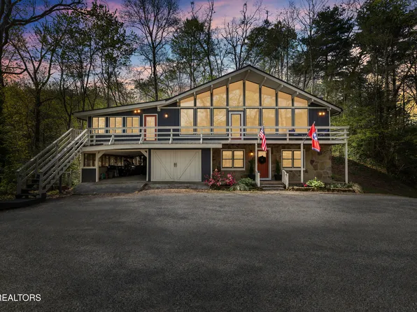 509 Adams Rd, Gatlinburg, TN 37738