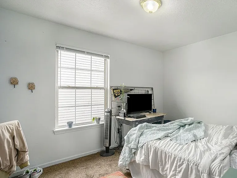 North Campus Village-Student Housing — Photo 10