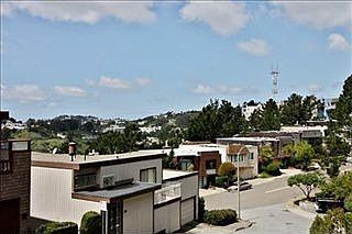 2nd image of 260 Topaz Way