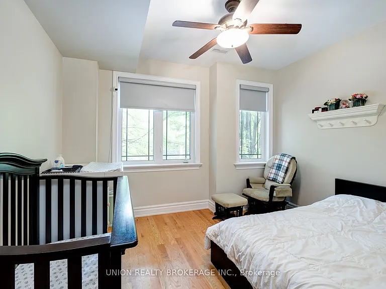 77 Logan Ave — Photo 11