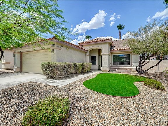 5th image of 1717 Royal Canyon Dr