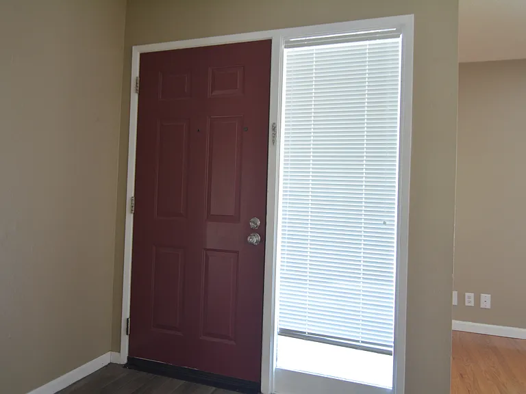 154 Manzanita Dr — Photo 3
